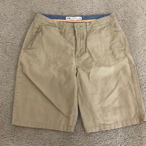 Vans khaki shorts